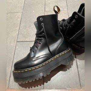 Dr. Martens Jadon Platform Boots - Size 5 women’s
